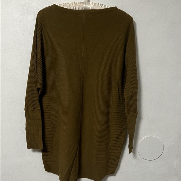 Olive Green Ribbed Sweater - Picture 4 of 4